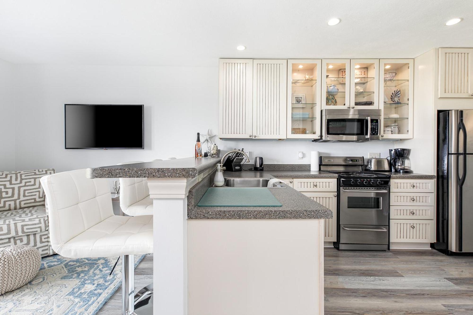 Gorgeous 2 Bedroom Lake View Condo Traverse City Dış mekan fotoğraf